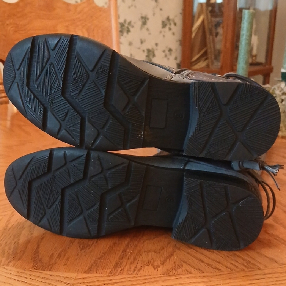 Gray Faux Leather Boutique Boots- Brand New - Picture 8 of 8